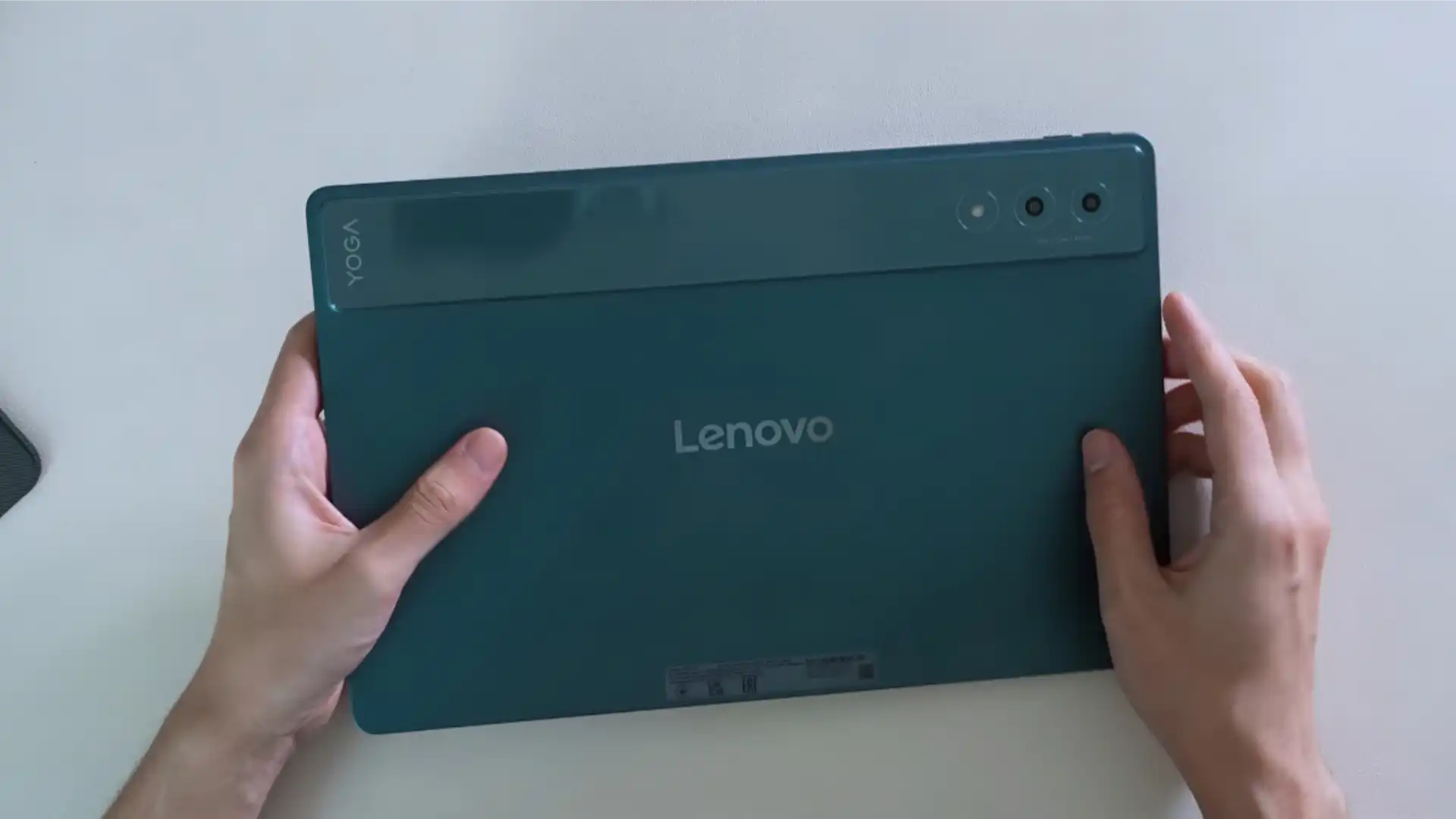 Lenovo Yoga Tab Plus
